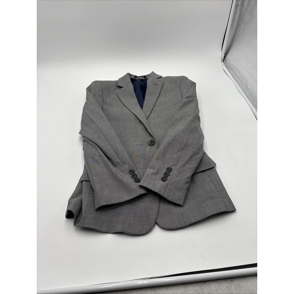 Tommy Hilfiger this product